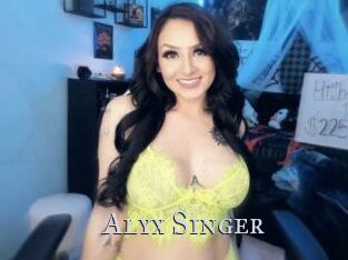 Alyx_Singer