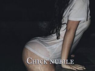 Chick_nubile