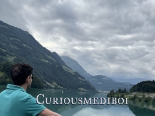 Curiousmediboi