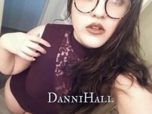 Danni_Hall