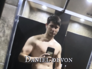 Daniel_devon