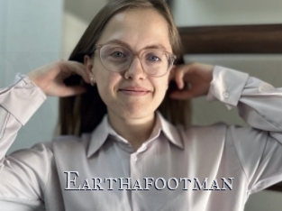 Earthafootman