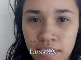 LunaXX