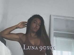 Luna_90xox