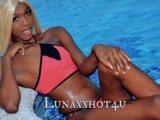 Lunaxxhot4u