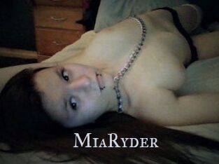 Mia_Ryder