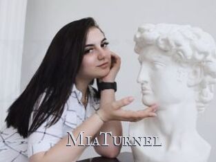 MiaTurnel