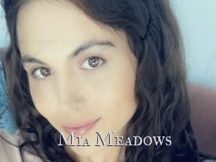 Mia_Meadows