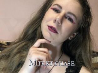 Mikki_chase