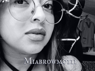 Miabrowm0111