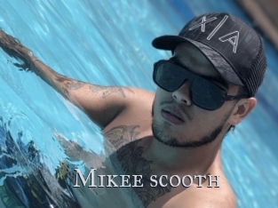 Mikee_scooth