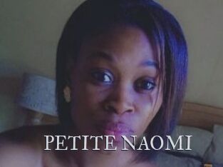 PETITE_NAOMI