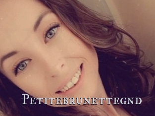 Petitebrunettegnd