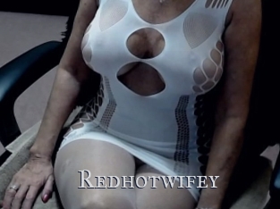 Redhotwifey